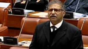 جس طرح ترمیم ہو رہی ہے وہ جرم ہے، ہم اس کا حصہ نہیں بنیں گے، علی ظفر