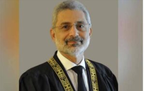 کیسز میں پرسنل نہ ہوا کریں، چھوڑ دیں قاضی صاحب کی جان، جسٹس مسرت ہلالی کا وکیل درخواستگزار سے مکالمہ، قاضی فائز عیسیٰ کیخلاف دائر نظرثانی درخواست خارج