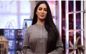 نازیبا ویڈیوز کس نے وائرل کی تھیں؟ اداکارہ و ماڈل متھیرا نے انکشاف کردیا
