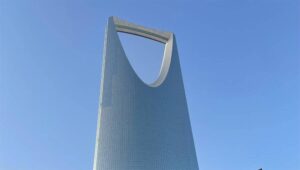 سعودی عرب میں چار لاکھ ملازمتوں کی خوشخبری سنادی گئی