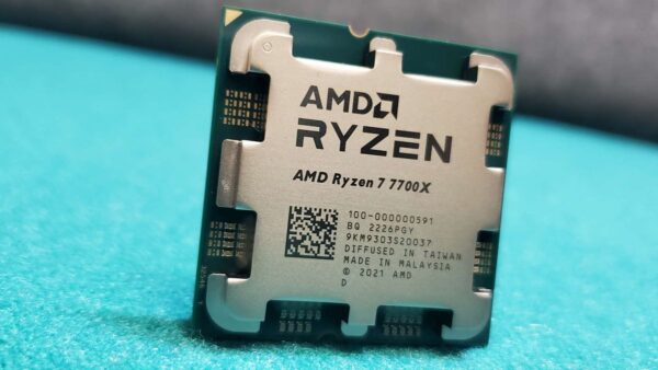 AMD Ryzen 7 7700X Price in Pakistan