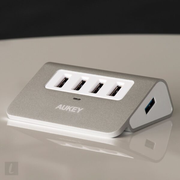 Aukey 8-Port USB 3.0 Hub Price in Pakistan