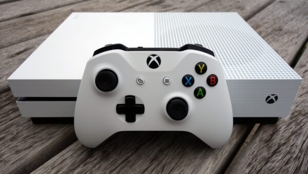 Xbox One S Price in Pakistan