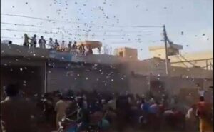 اپنی شادی میں نوٹ برسانے والے میک اپ آرٹسٹ کو 6 ماہ قید کی سزا سنادی گئی