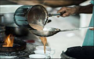ارشد خان کے بعد ایک اور چائے والا نے پوری دنیا میں دھوم مچا دی