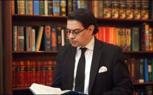اسٹبلشمنٹ سے مذاکرات، پی ٹی آئی جنرل سیکرٹری سلمان اکرم راجہ نے حیران کن بیان جاری کر دیا