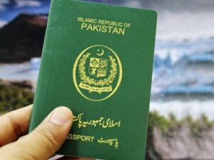 ملائیشیا جانے والے پاکستانیوں کے لیے ویزا فیس کتنی ہوگی؟ جانیے