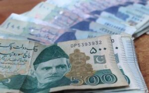 وفاقی حکومت کا 168 نامکمل ترقیاتی منصوبے بند کرنے کا فیصلہ