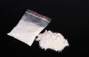 کسٹمر سروس! خراب کوالٹی کی منشیات پر ڈرگ ڈیلر کی معذرت، گاہکوں کو مفت سیمپل دینے کی پیشکش