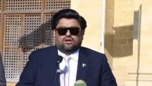 آرمی چیف کے ہوتے بھارت پاکستان پر میلی نگاہ ڈالنے کی جرات نہیں کرسکتا، گورنر سندھ