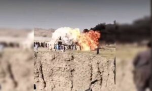 نوشکی: آتشزدگی کے بعد آئل ٹینکر دھماکے سے پھٹ گیا، 40 افراد زخمی