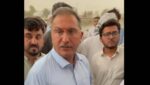 ایک ہی ضلع میں دو مقامات پر ٹول ٹیکس کے نفاذ سے تنگ مظاہرین نے ٹول پلازہ کیبن ہی اکھاڑ دیا