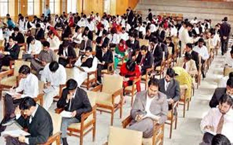 کراچی انٹر بورڈ کے تحت سالانہ امتحانات کا آغاز