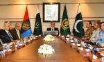 وزیراعظم کا مسلح افواج کے سربراہان اور وفاقی وزرا کے ساتھ آئی ایس آئی ہیڈکوارٹرز کا دورہ