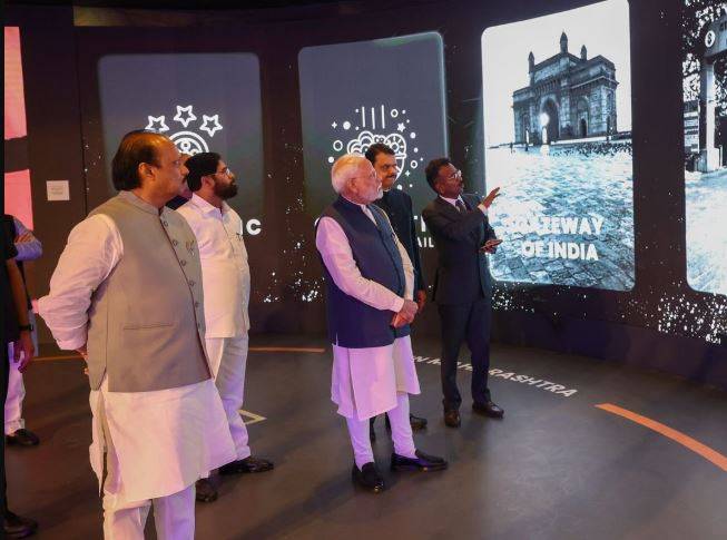 بھارت کی خود کو معاشی پناہ گاہ کے طور پر پیش کرنے کی کوشش ناکام ہونے لگی، تہلکہ خیز رپورٹ آگئی