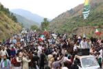 آزاد کشمیر میں بھارتی جارحیت کے خلاف مظاہرے، پاک فوج سے اظہار یکجہتی