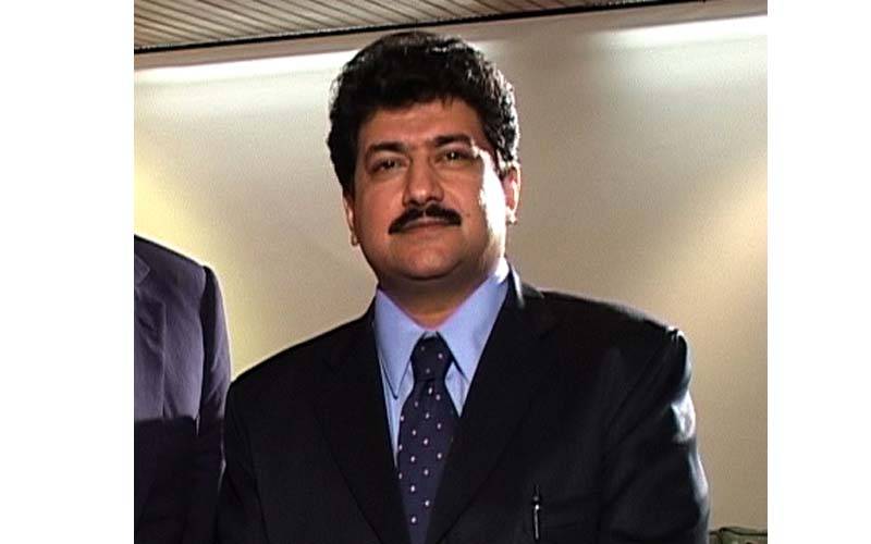 پاکستانی پائلٹ کو گرفتار کرنے کا جھوٹا دعویٰ کرنے والی بھارتی معروف صحافی کو حامد میر کا کرارا جواب