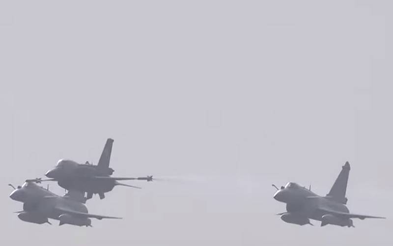 چینی دفاعی ماہر نے جنگی میدان میں کامیابی کو چینی طیاروں اور فوجی ساز و سامان کی بہترین تشہیر قرار دے دیا