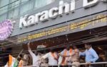 پاکستان سے شکست کا غصہ بی جے پی کارکنوں نے ہندوؤں کی ملکیت کراچی بیکری پر نکال دیا