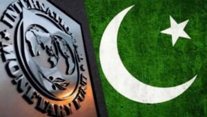 پاکستان کا سپر ٹیکس میں کمی کے لیے آئی ایم ایف سے رابطہ کرنے کا فیصلہ