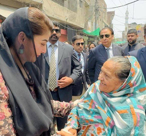 وزیراعلیٰ مریم نواز کا لاہور میں مختلف مقامات کا دورہ، متعدد پراجیکٹس کا معائنہ، پاکستان زندہ باد کے نعرے لگوائے