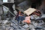 غزہ پر اسرائیل کے فضائی اور زمینی حملوں میں تیزی، 140 سے زیادہ فلسطینی شہید