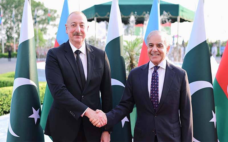 وزیراعظم شہباز شریف اور صدر آذربائیجان میں رابطہ، علاقائی امن پر تبادلہ خیال