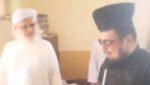 میں تمہیں گولی مار دوں گا، یہ جہاں ملے اسے کوڑے لگائے جائیں" ہاتھ میں رائفل پکڑے مولانا عبدالعزیز نے مفتی قوی کو لال مسجد سے نکال دیا۔