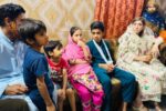 چیئرپرسن پنجاب ویمن پروٹیکشن اتھارٹی حنا پرویز بٹ باغبانپورہ ٹریفک حادثے کے متاثرین کے گھر پہنچ گئیں