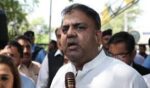 بانی کو بتایا جب تک بڑا الائنس نہیں بنتا حکومت پر دباﺅ نہیں بڑھ سکتا: فواد چودھری