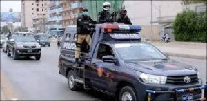 کراچی، بلدیہ ٹائون کی پہاڑیوں سے 12 سالہ بچے کی برہنہ لاش برآمد