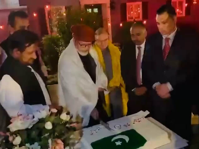 بھارت کے خلاف آپریشن "بنیان المرصوص" کی کامیابی کی سلسلے میں واشنگٹن میں تقریب، فتح کا کیک بھی کاٹا گیا