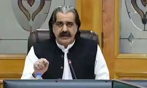 سرکاری سکولوں میں کوئی بچہ فرش پر نہیں بیٹھے گا: علی امین گنڈاپور
