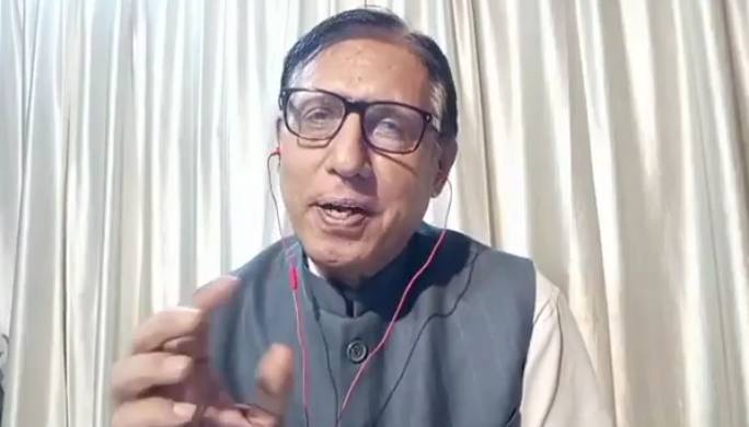 پاکستان کی لوٹری لگ گئی ہے، ہر طرف سے پیسے برس رہے ہیں، بھارتی صحافی کے وی لاگ نے بھارتیوں کو پریشان کردیا