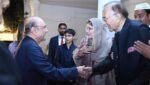 صدر مملکت آصف علی زرداری کی میاں منظور احمد خان وٹو کی رہائش گاہ آمد، خیریت دریافت کی