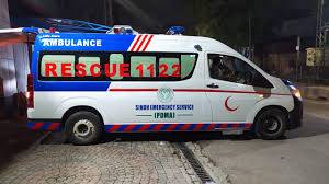 سلنڈر دھماکے سے مکان کی چھت گر گئی، 2 افراد جاں بحق
