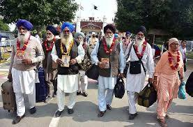 بھارت نے سکھ یاتریوں کو گرو ارجن دیوجی کے شہیدی دن کی رسومات کے لیے پاکستان آنے سے روک دیا