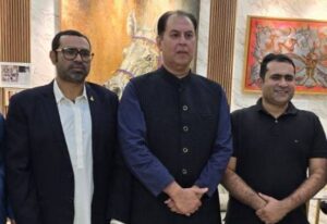معروف کالم نگار، صحافی، پروفیسر توفیق بٹ کے اعزاز میں عشائیہ کا اہتمام، خدمات لازوال ہیں: رام کمار تولانی
