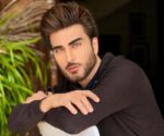 چوتھی جماعت کے بچے کی ڈرائنگ بہتر ہوگی، عمران عباس کا کراچی ائیرپورٹ پر لگی پینٹنگ پر تبصرہ