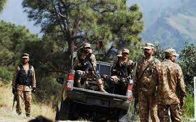 خیبر پختونخوا: دہشت گردوں اور منشیات سمگلرز کیخلاف کریک ڈاؤن کا فیصلہ