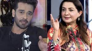 نادیہ افگن کی فیصل قریشی کی انگریزی پر تنقید، اداکار چپ نہ رہ سکے
