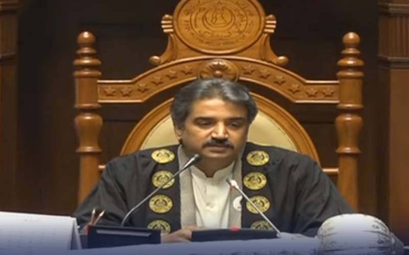 قائم مقام گورنر کی گورنر ہاؤس آمد، کامران ٹیسوری دفتر کی چابیاں بھی بیرون ملک ساتھ لے گئے