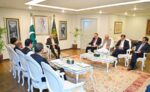 اسحاق ڈار سے ایم کیو ایم وفد کی ملاقات، حکومت جامع ترقی کے عزم پر کاربند ہے، ڈپٹی وزیر اعظم