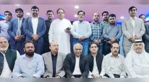 عجمان میں "اخوت" کے بانی اور ایگزیکٹو ڈائریکٹر ڈاکٹر امجد ثاقب کے اعزاز میں خصوصی عشائیہ کا اہتمام