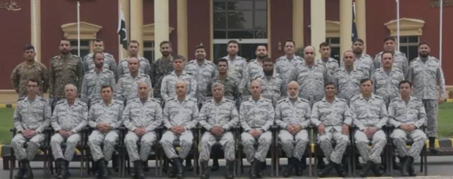 پاک بحریہ روایتی و غیر روایتی خطرات سے نمٹنے کیلئے ہمہ وقت تیار ہے،چیف آف نیول سٹاف ایڈمرل نوید اشرف کا 54ویں سٹاف کورس کے شرکاء سے خطاب