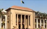 مریم نواز کی تقریر کے دوران ہنگامہ آرائی، سپیکر نے اپوزیشن کے 26 اراکین کو معطل کر دیا