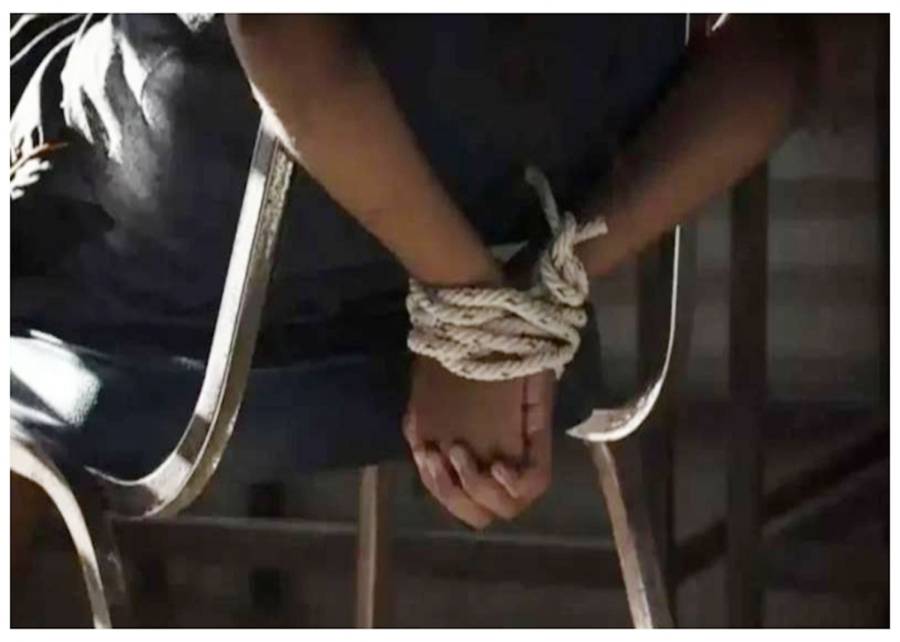 لاہور: موٹرسائیکل سوار نے مبینہ طورپر لفٹ دینے کے بہانے 12 سالہ لڑکا اغوا کر لیا