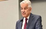 خواجہ آصف نے وفاقی اور پنجاب حکومت میں پیپلزپارٹی کی شمولیت کا اشارہ دیدیا