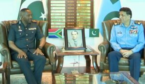 جنوبی افریقی فضائیہ کے سربراہ کا ایئر ہیڈکوارٹرز کا دورہ، پاک فضائیہ کے سربراہ سے ملاقات