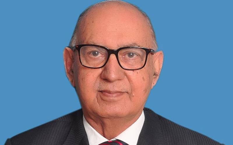کے پی میں عدم اعتماد کی تجویز زیر بحث نہیں، صوبے کو بحران میں ڈالنے کا کام نہیں کریں گے: عرفان صدیقی